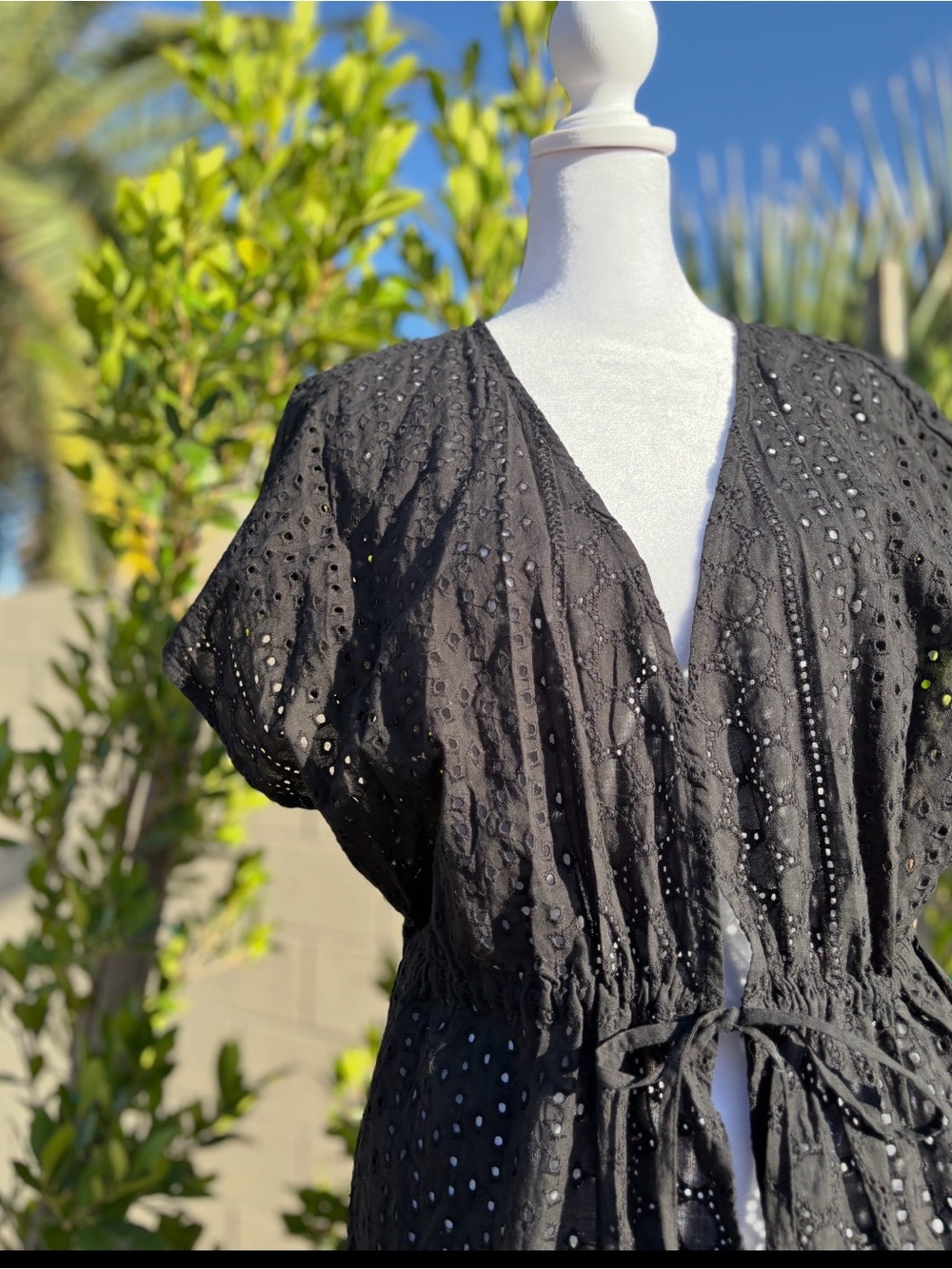 Kona Sol Black Eyelet Cover-Up Dress black small med with Lace Detail